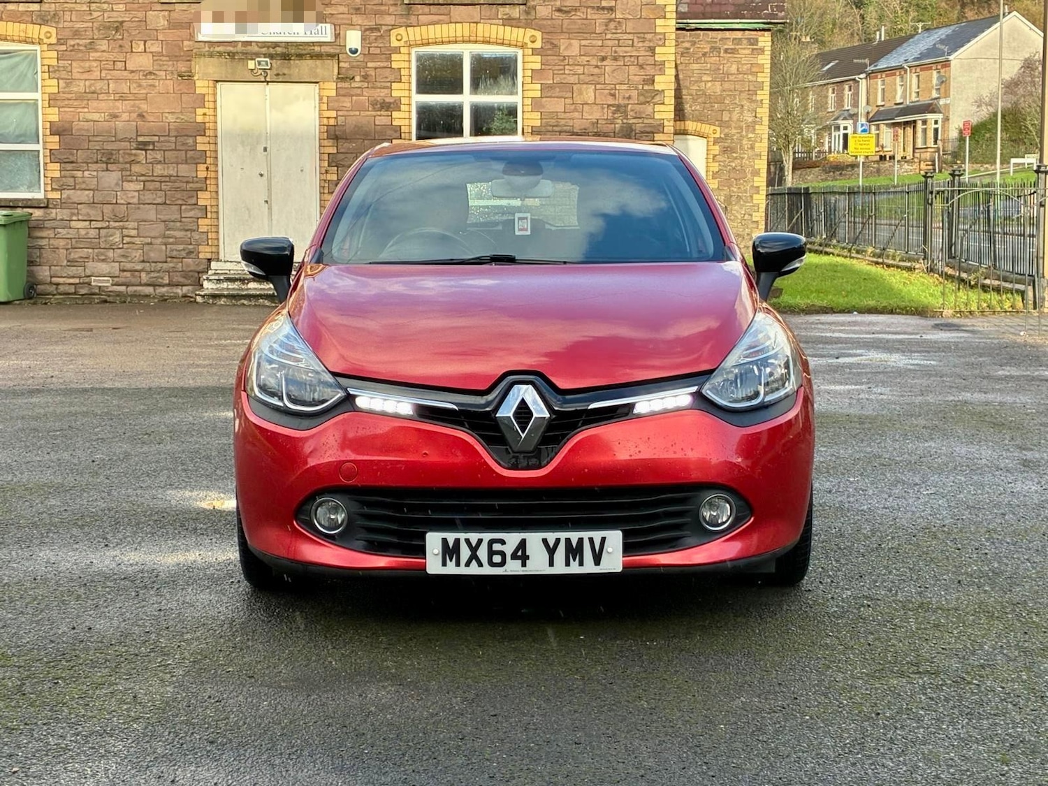 Used Renault Clio 2014 for sale - 76893077: Photo 2