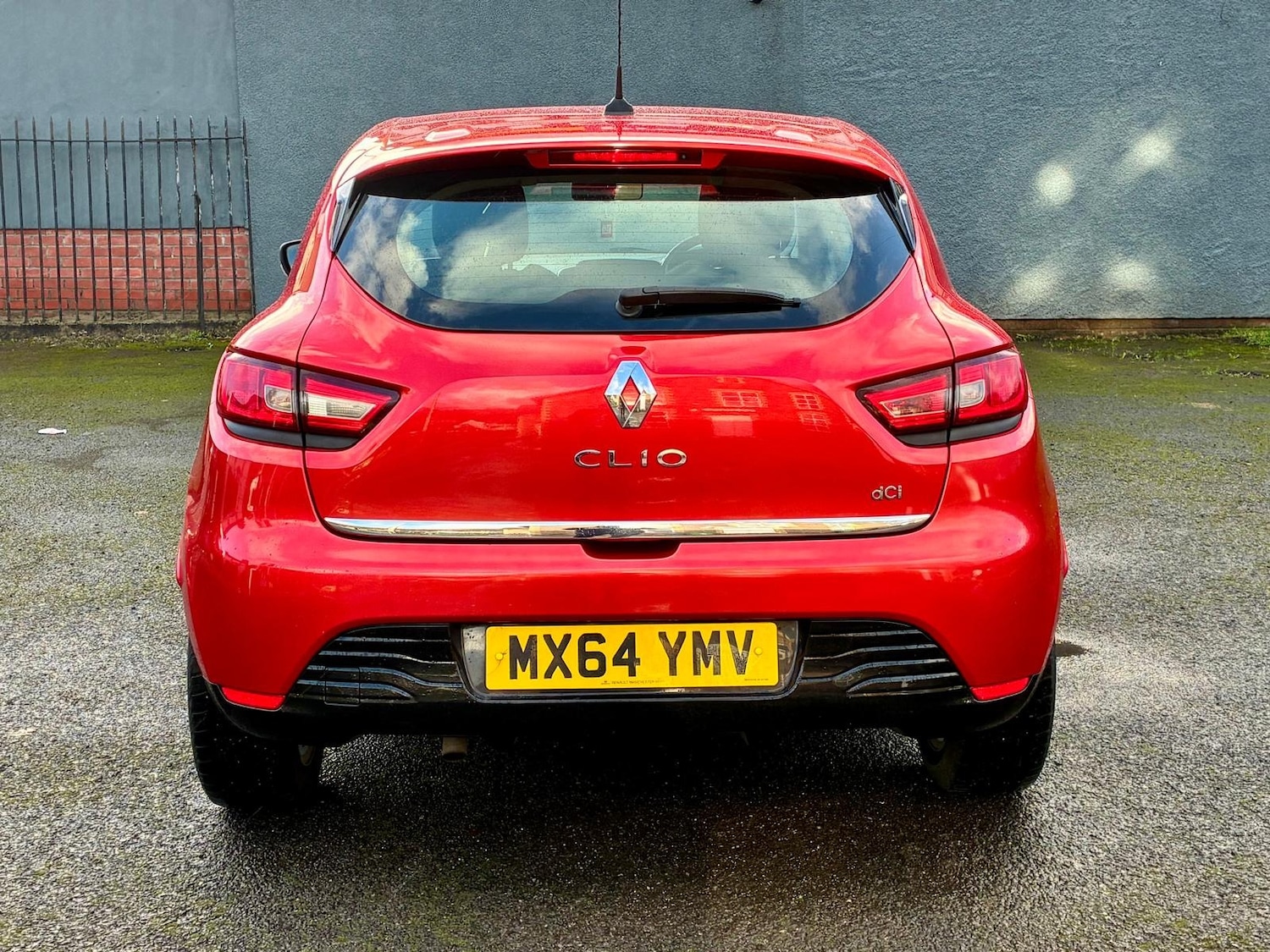 Used Renault Clio 2014 for sale - 76893077: Photo 5