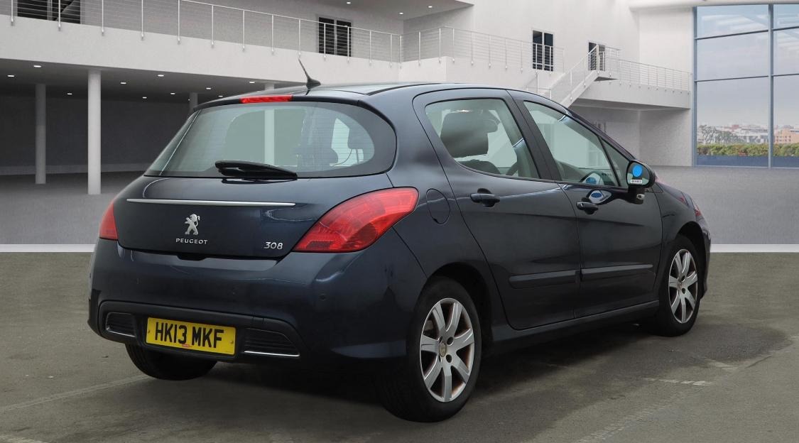 Used Peugeot 308 2013 for sale - 77353979: Photo 3