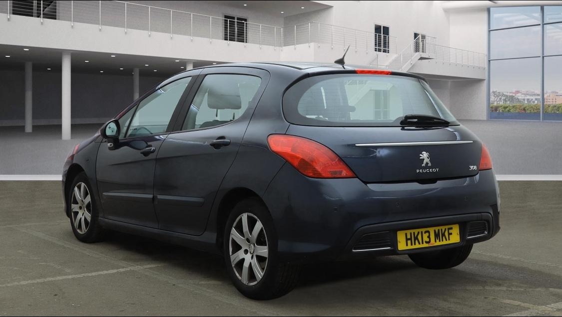 Used Peugeot 308 2013 for sale - 77353979: Photo 5
