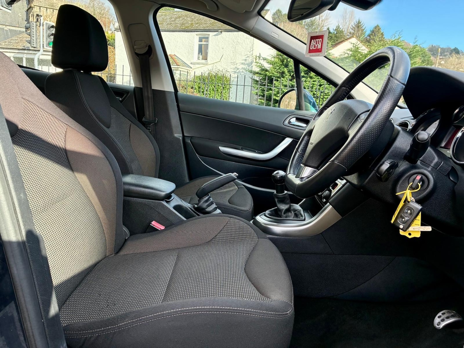 Used Peugeot 308 2013 for sale - 77353979: Photo 9