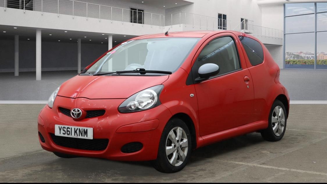 Used Toyota AYGO 2012 for sale - 77400099: Photo 2