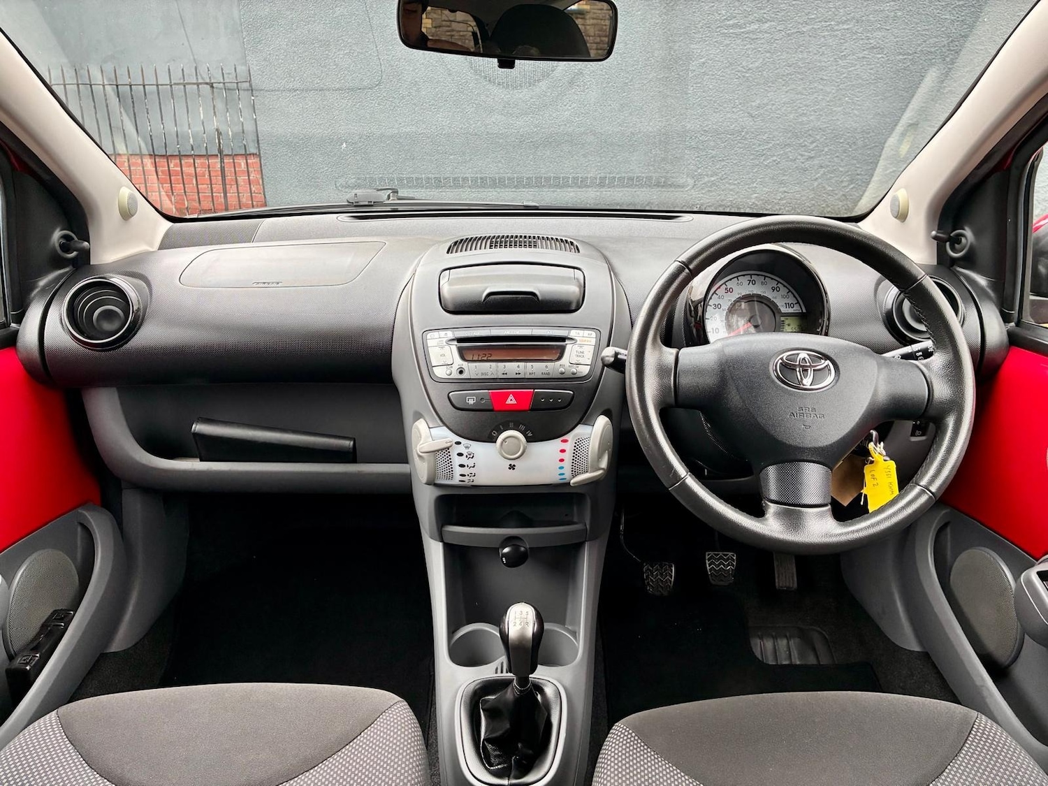 Used Toyota AYGO 2012 for sale - 77400099: Photo 9