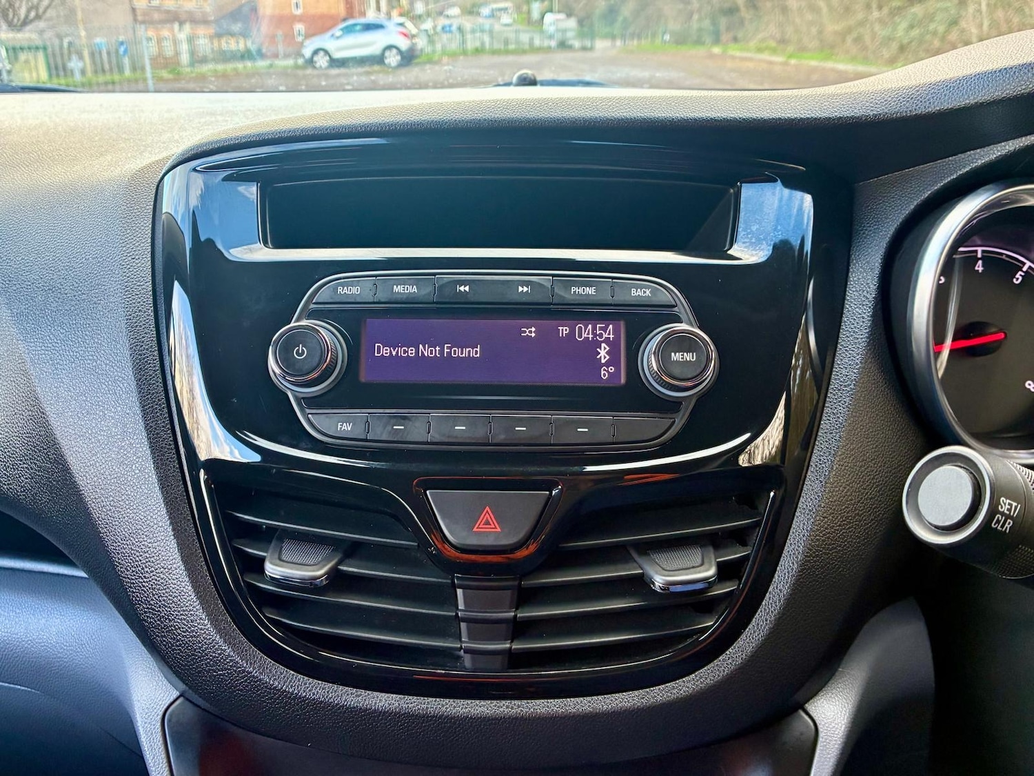 Used Vauxhall Viva 2016 for sale - 77896427: Photo 11