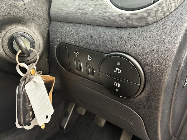 Used Hyundai i10 2013 for sale - 76097014: Photo 14