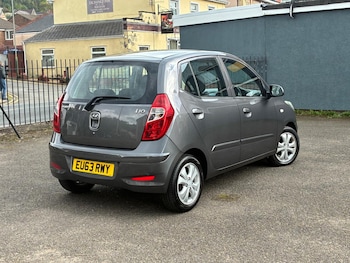 Used Hyundai i10 2013 for sale - 76097014: Photo 4