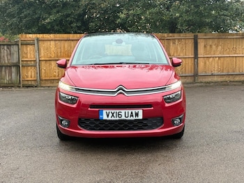 Used Citroen C4 Grand Picasso 2016 for sale - 76018066: Photo 2