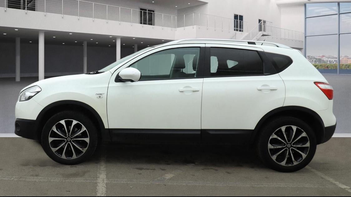 Used Nissan Qashqai 2012 for sale - 77353942: Photo 5