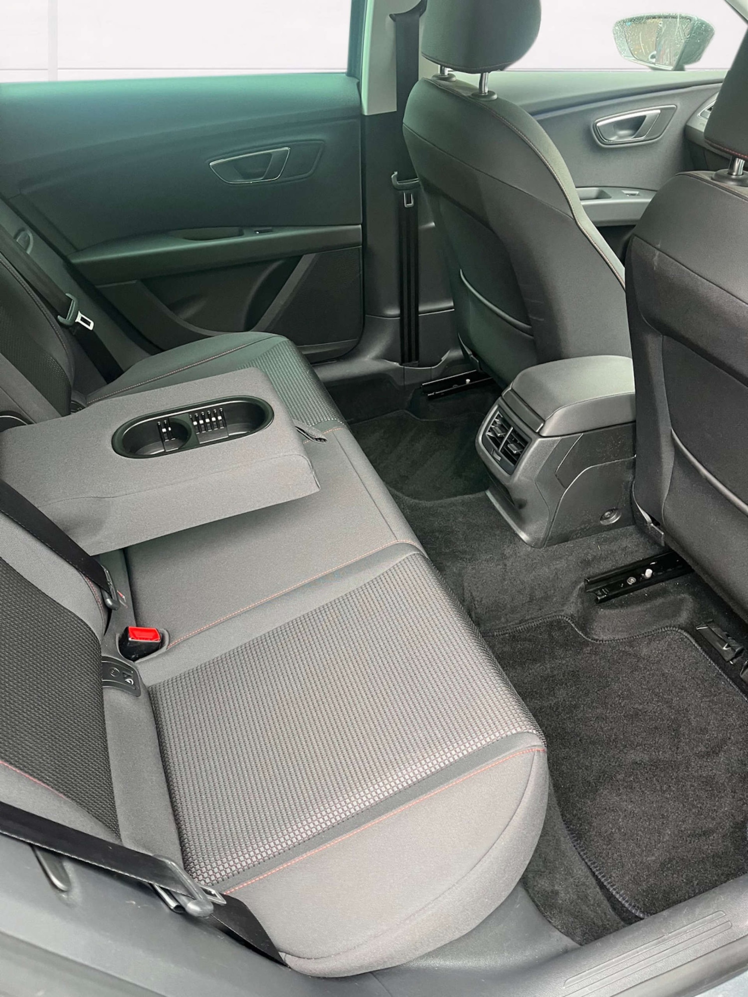 Used SEAT Leon 2018 for sale - 76404378: Photo 11