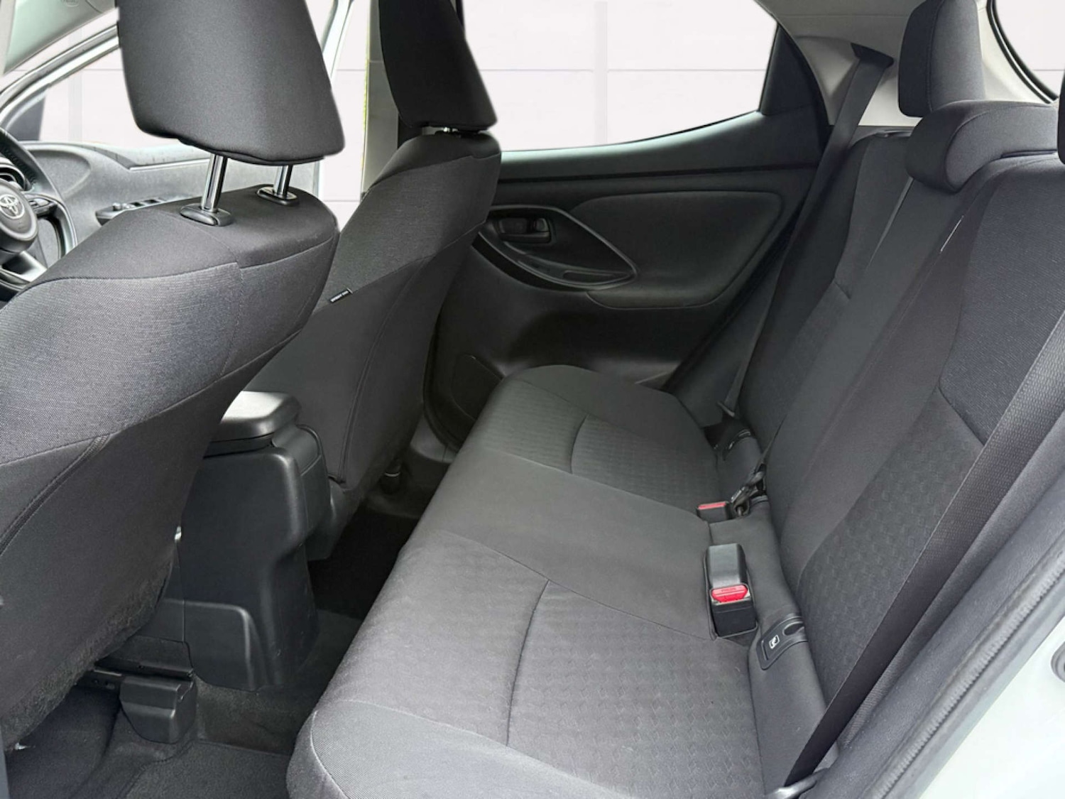 Used Toyota Yaris 2022 for sale - 77759717: Photo 11