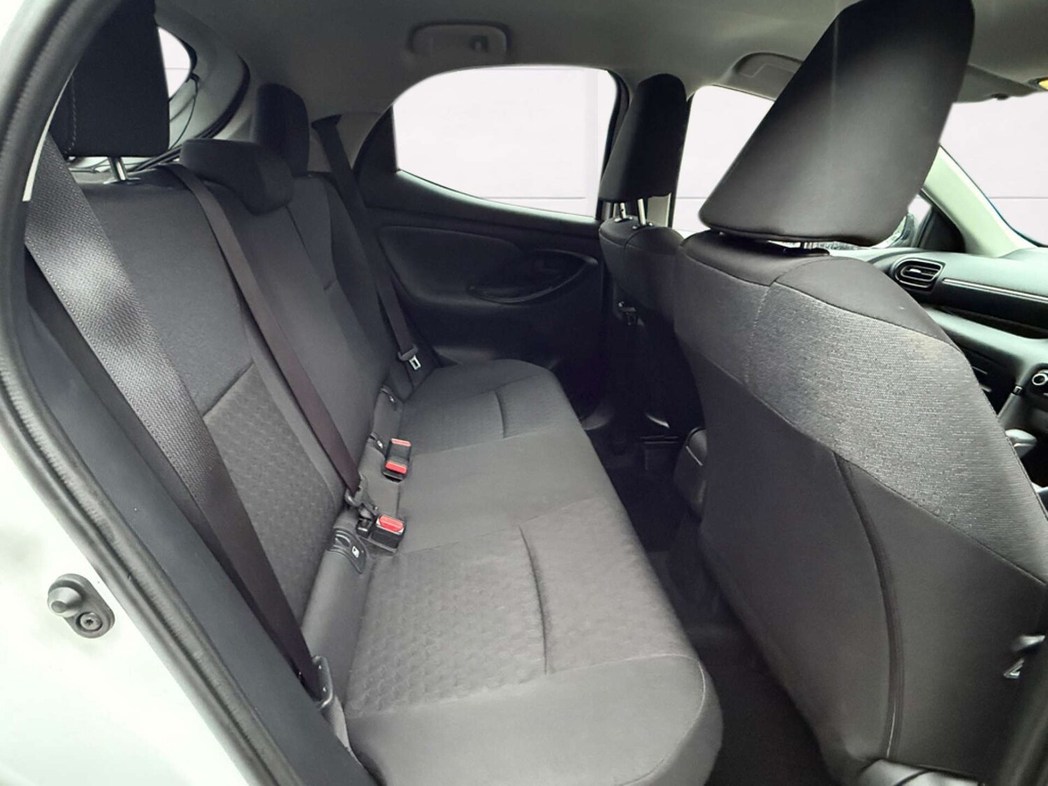 Used Toyota Yaris 2022 for sale - 77759717: Photo 12