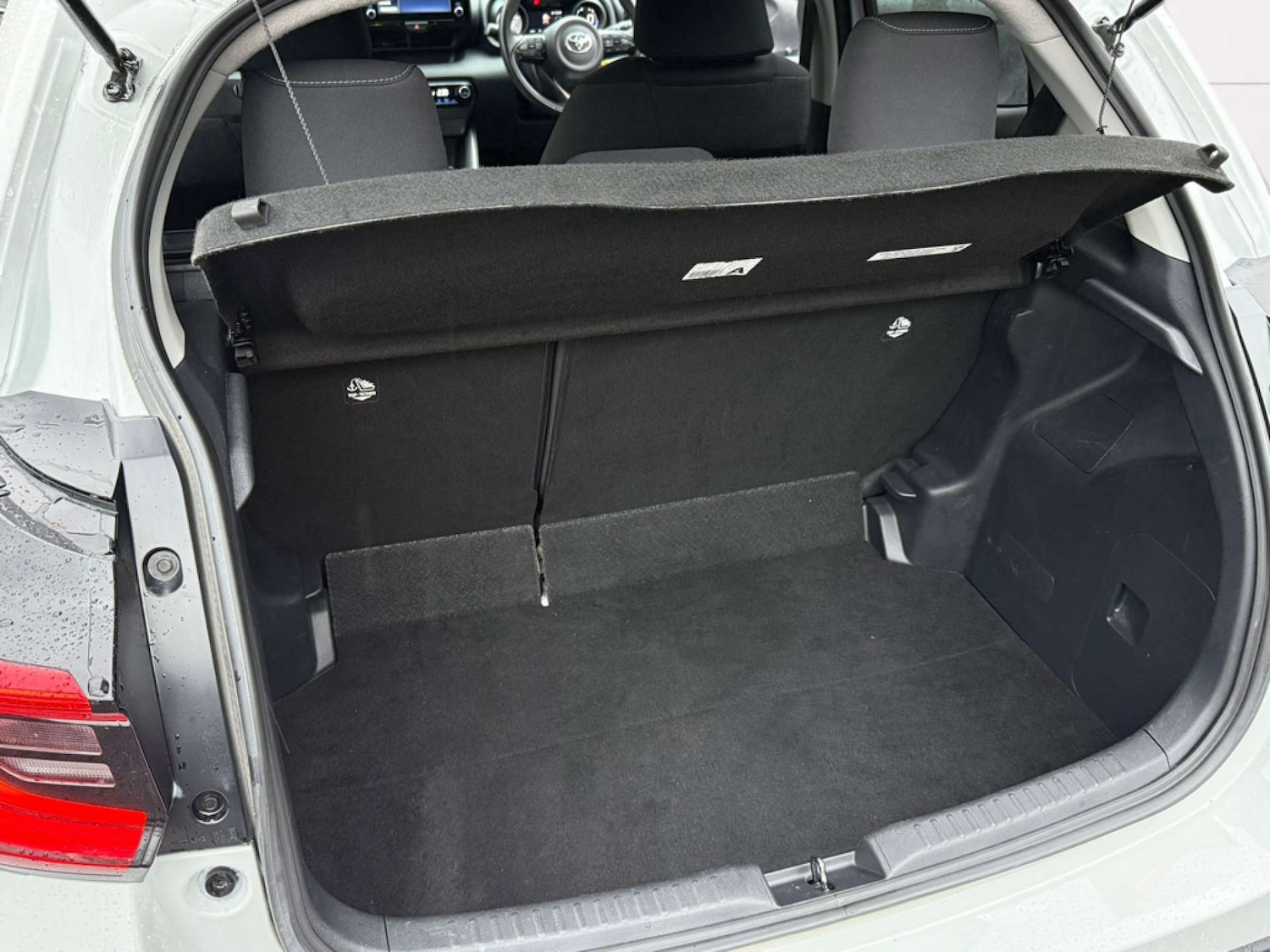 Used Toyota Yaris 2022 for sale - 77759717: Photo 13