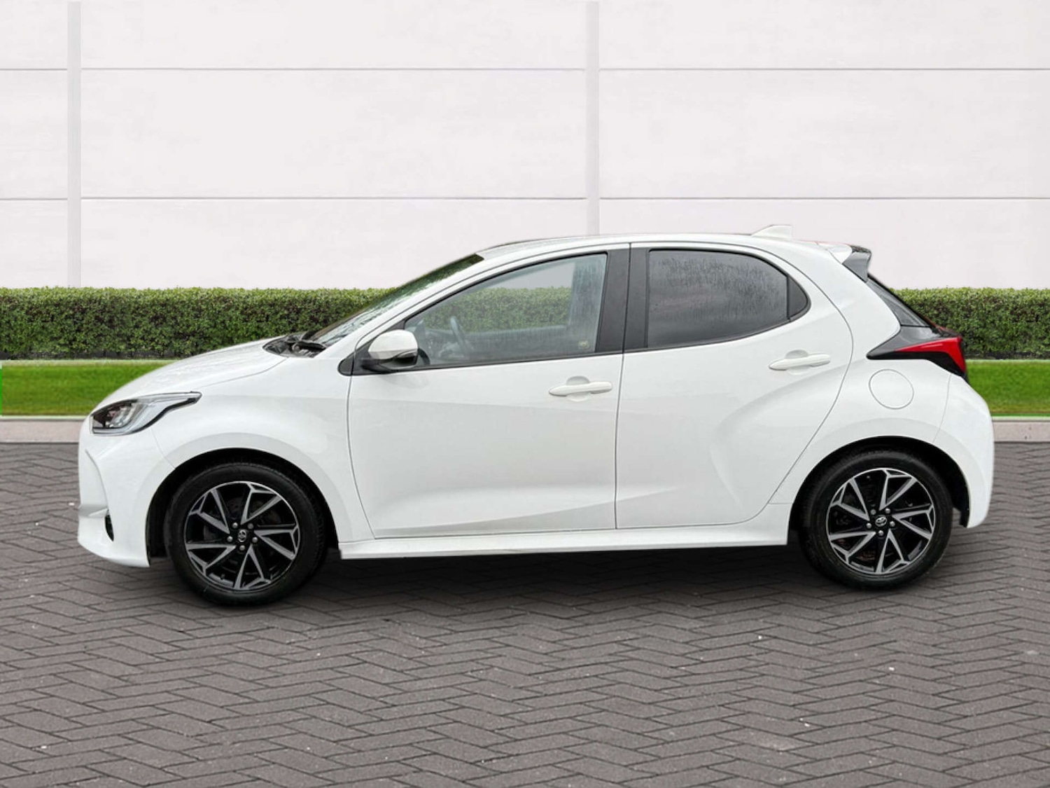 Used Toyota Yaris 2022 for sale - 77759717: Photo 4