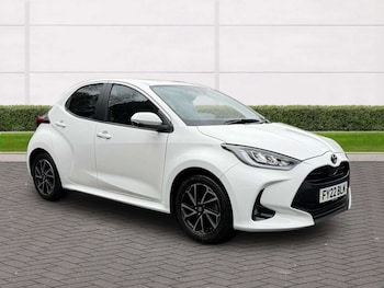 Used Toyota Yaris 2022 for sale - 79206018: Photo
