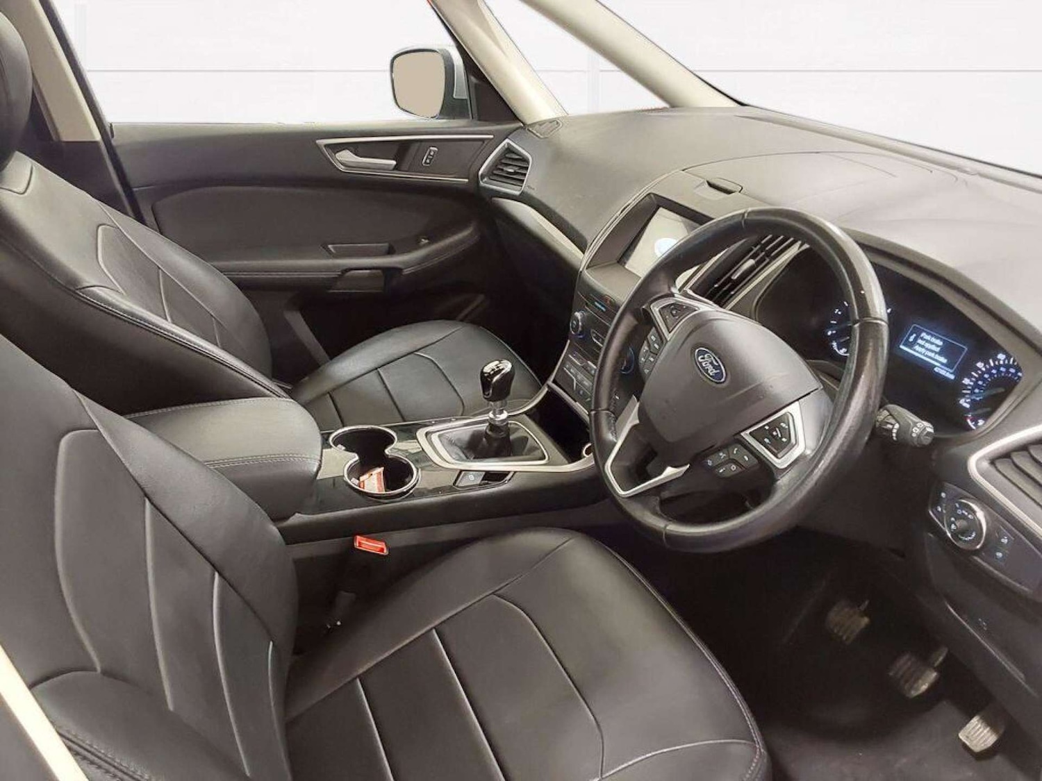 Used Ford Galaxy 2021 for sale - 76129232: Photo 2