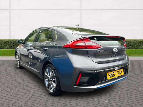 Used Hyundai IONIQ 2017 for sale - 76243991: Photo 4