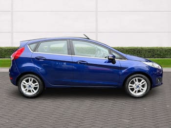 Used Ford Fiesta 2017 for sale - 79734603: Photo