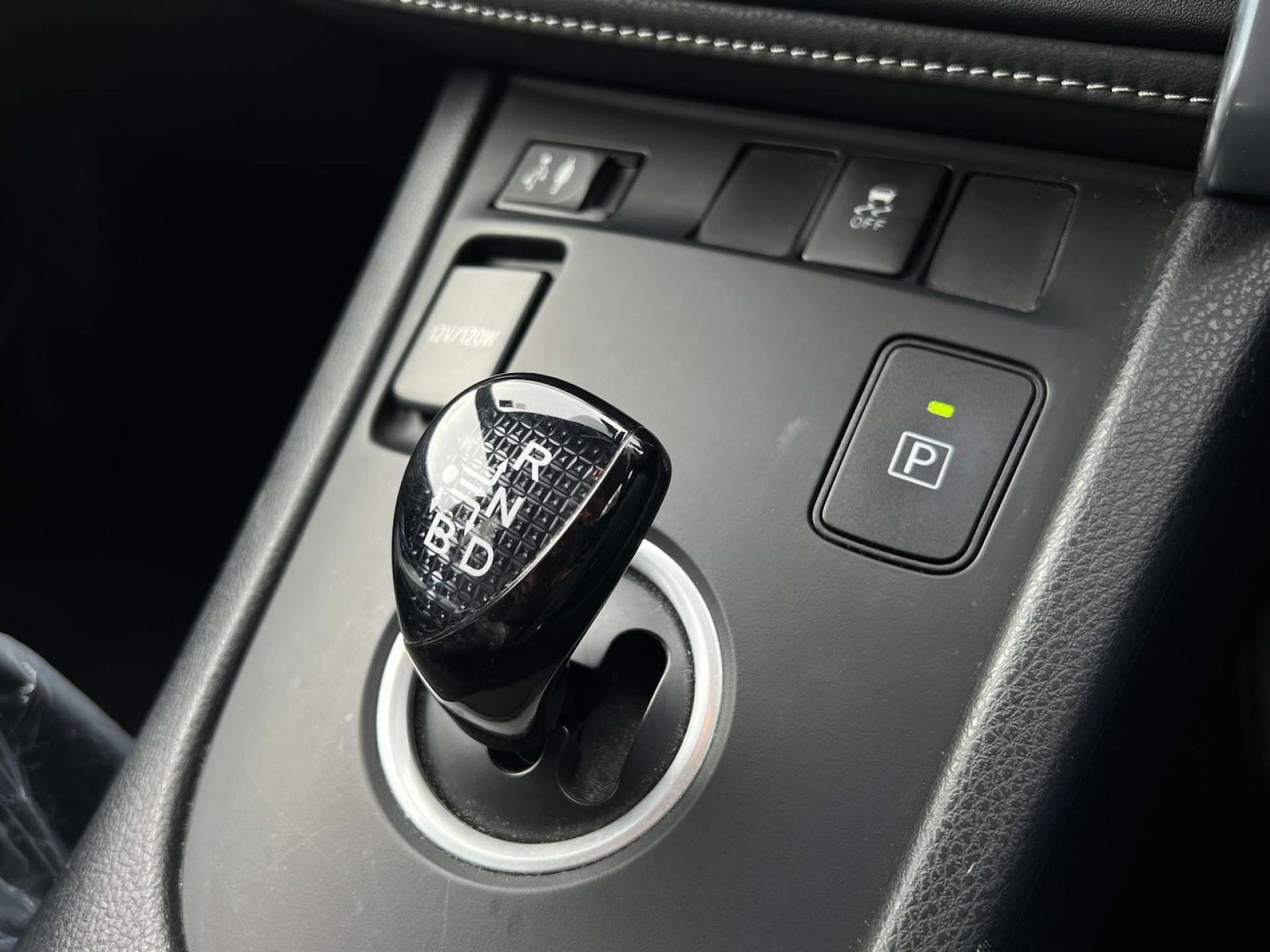 Used Toyota Auris 2018 for sale - 76614766: Photo 19