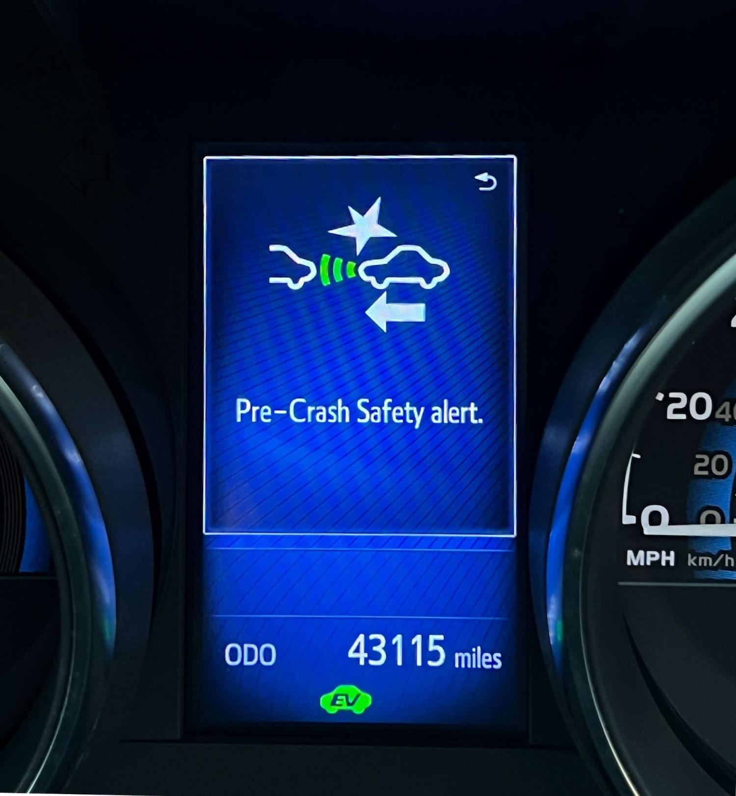 Used Toyota Auris 2018 for sale - 76614766: Photo 30