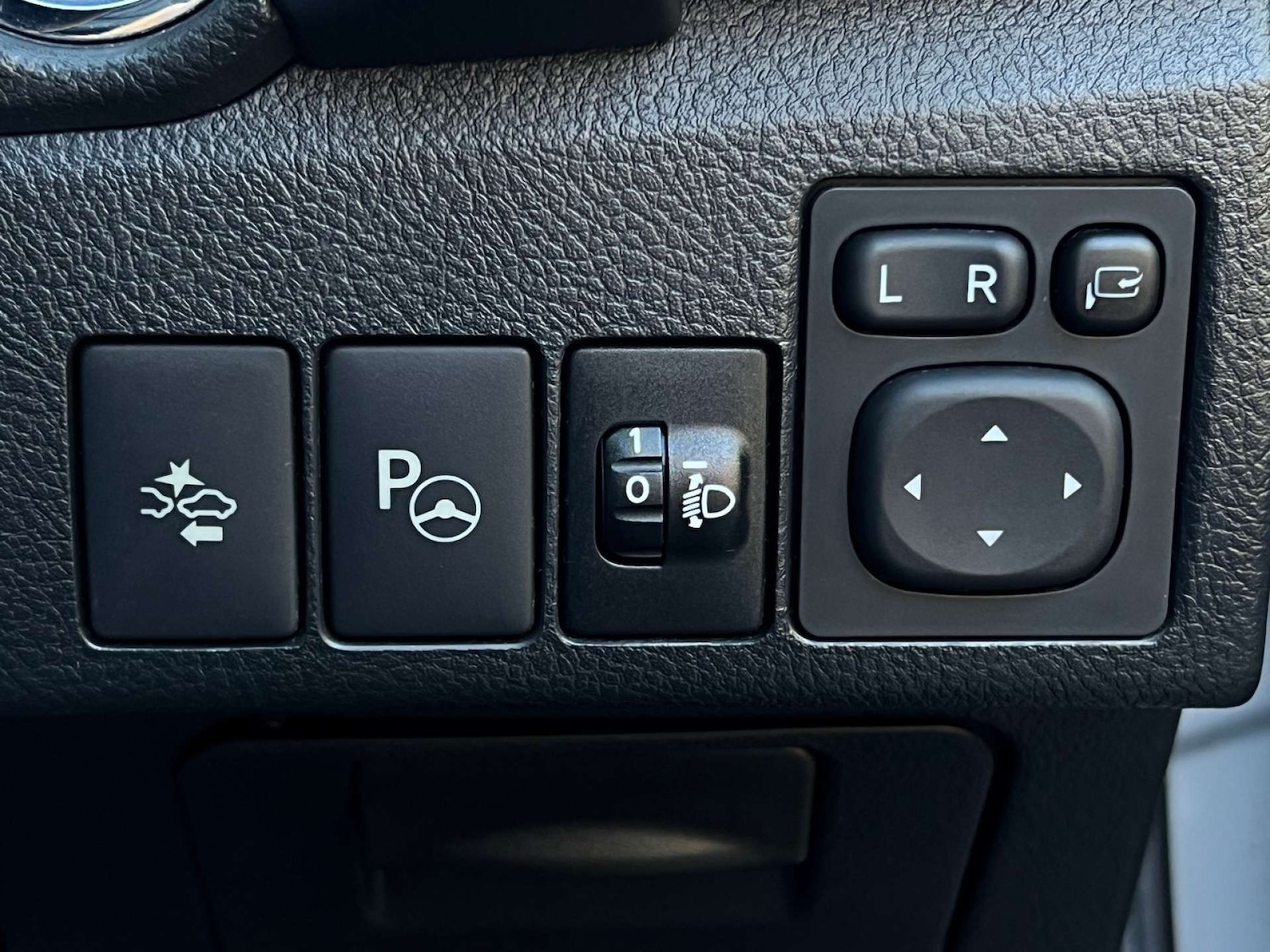 Used Toyota Auris 2018 for sale - 76614766: Photo 31