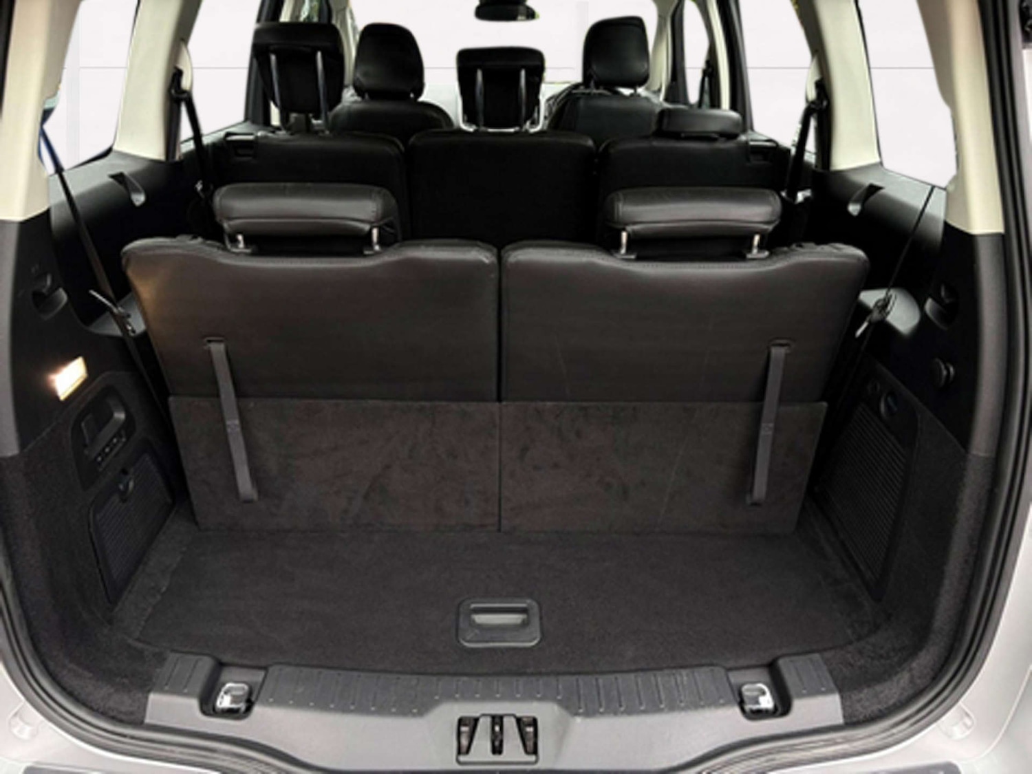 Used Ford Galaxy 2021 for sale - 76614736: Photo 17