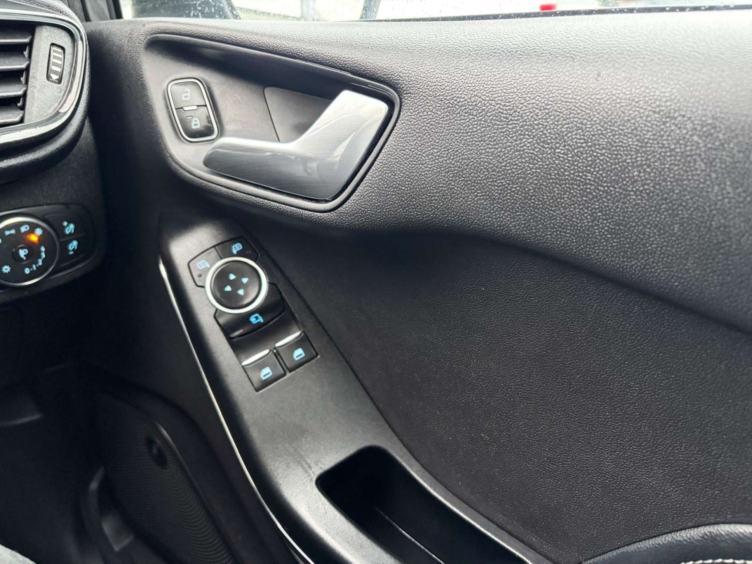 Used Ford Fiesta 2018 for sale - 77836451: Photo 35