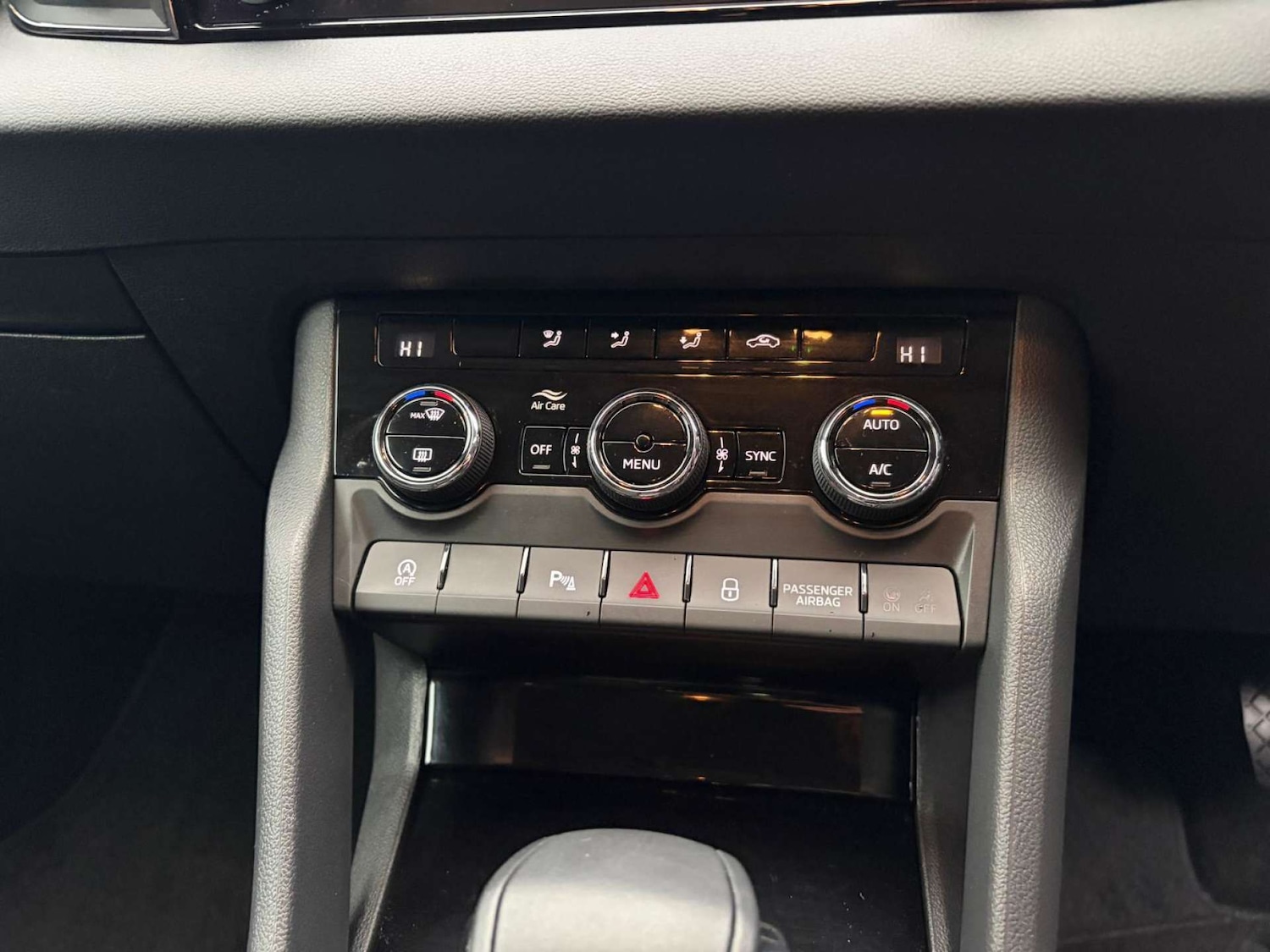 Used Skoda Karoq 2021 for sale - 76614735: Photo 13