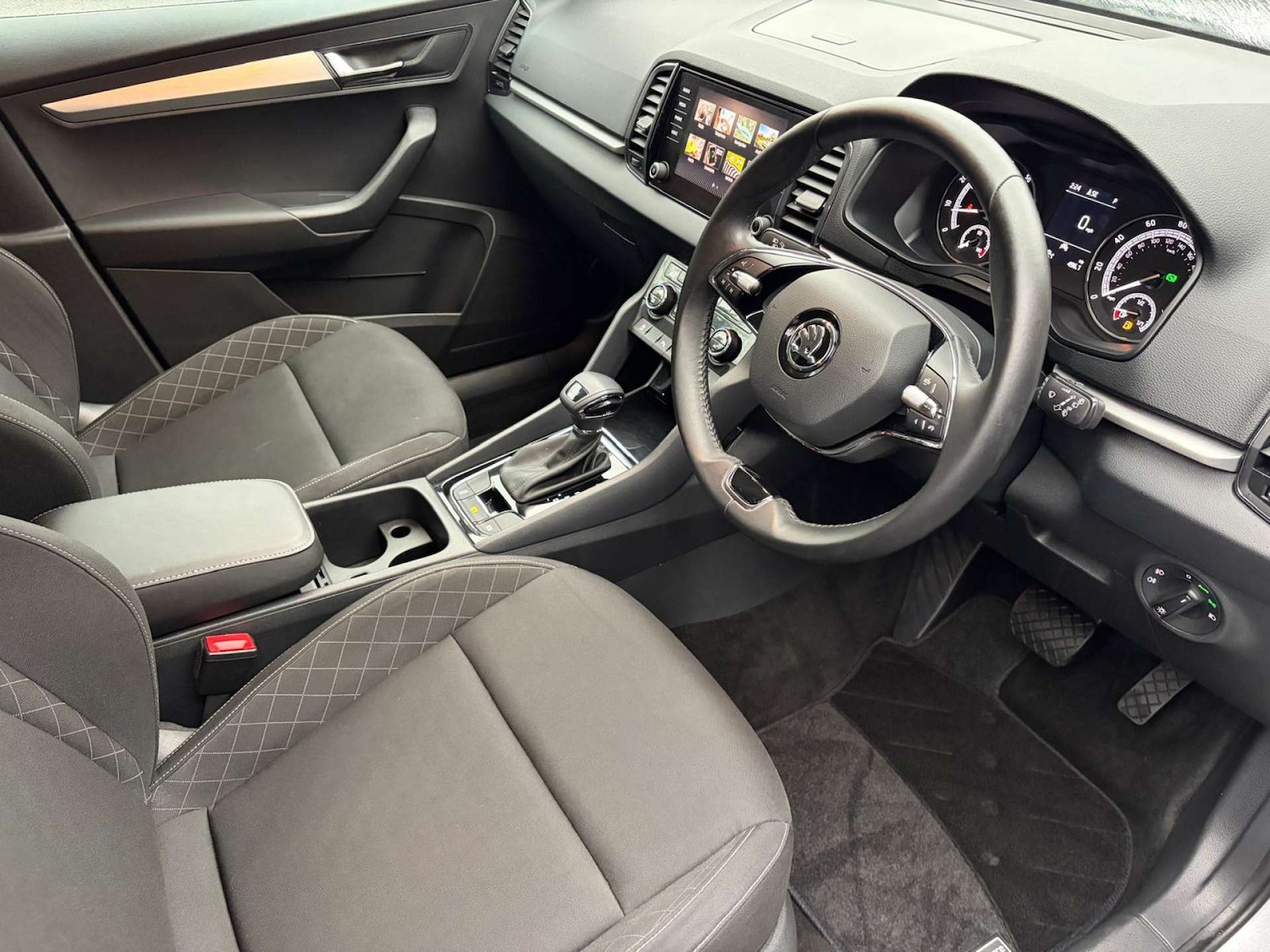 Used Skoda Karoq 2021 for sale - 76614735: Photo 18