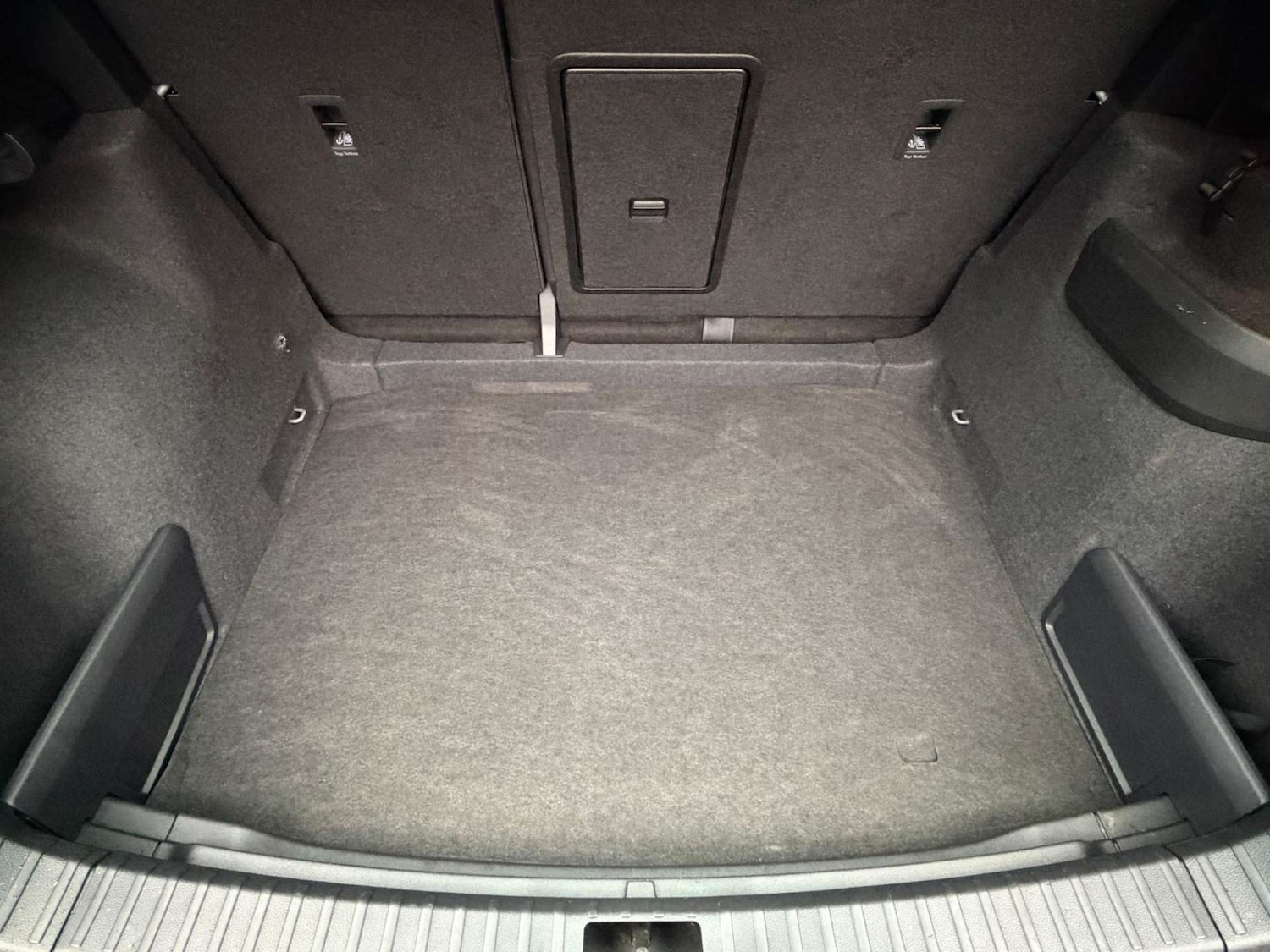 Used Skoda Karoq 2021 for sale - 76614735: Photo 21