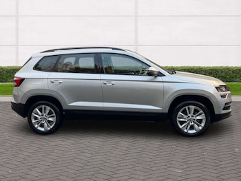 Used Skoda Karoq 2021 for sale - 76614735: Photo