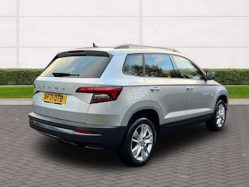Used Skoda Karoq 2021 for sale - 76614735: Photo