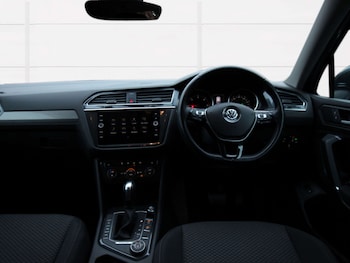 Used Volkswagen Tiguan Allspace 2021 for sale - 78680966: Photo