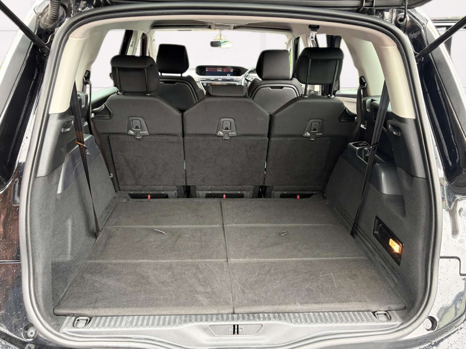 Used Citroen Grand C4 Picasso 2017 for sale - 77678630: Photo 15