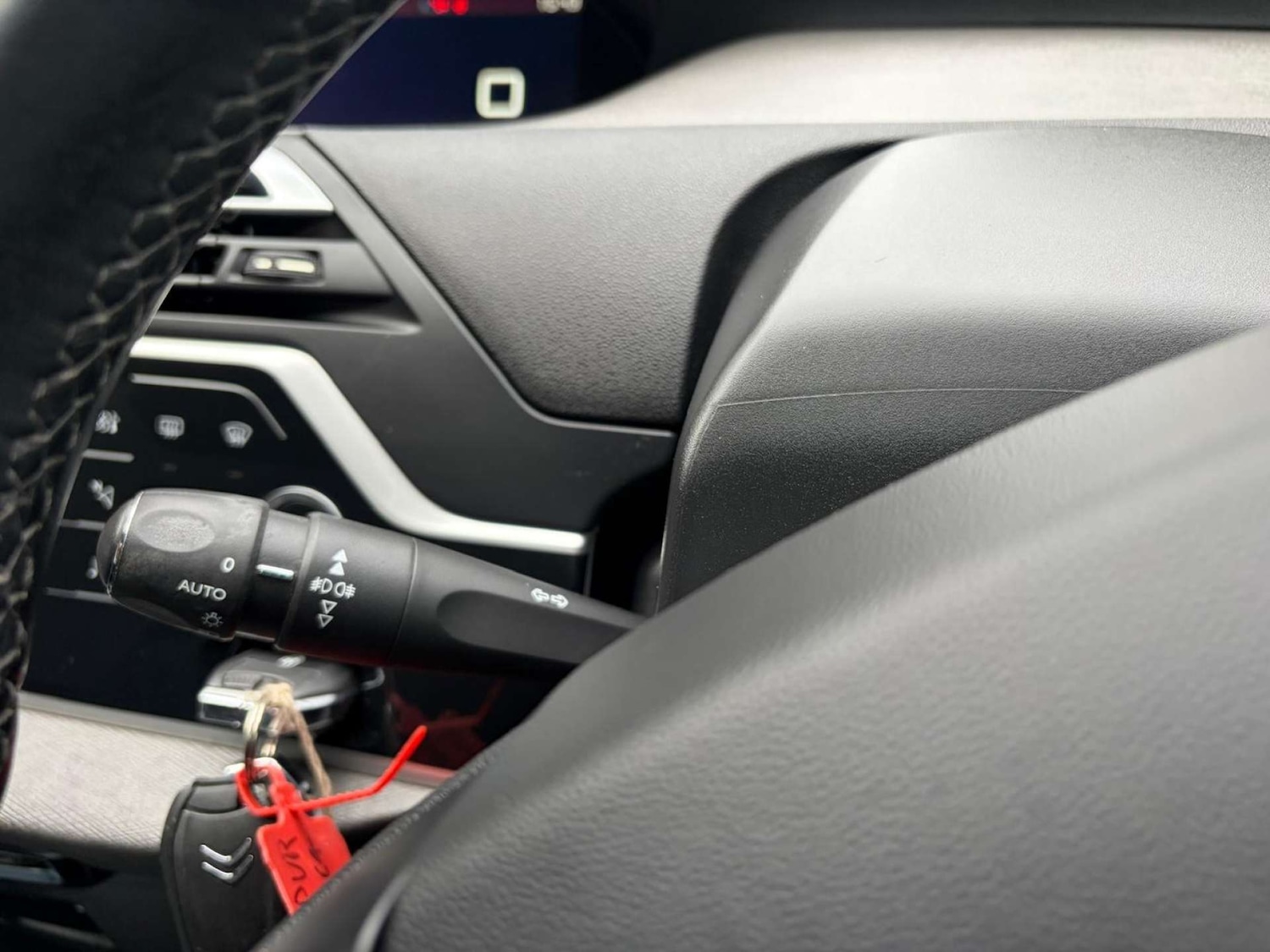 Used Citroen Grand C4 Picasso 2017 for sale - 77678630: Photo 28