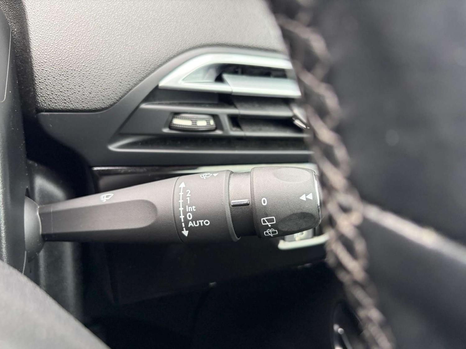 Used Citroen Grand C4 Picasso 2017 for sale - 77678630: Photo 29