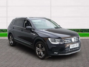 Used Volkswagen Tiguan Allspace 2019 for sale - 75751738: Photo