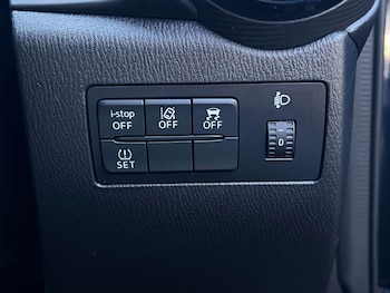 Used Mazda Mazda2 2019 for sale - 76924743: Photo