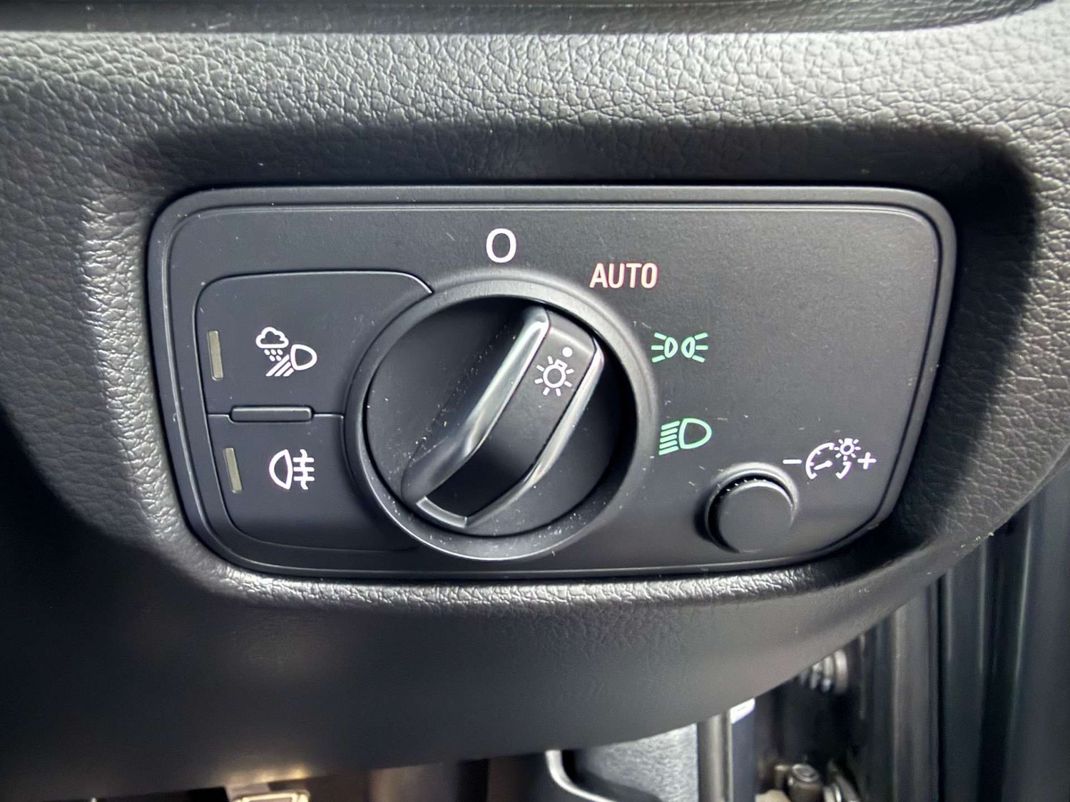 Used Audi A3 2019 for sale - 77328657: Photo 22