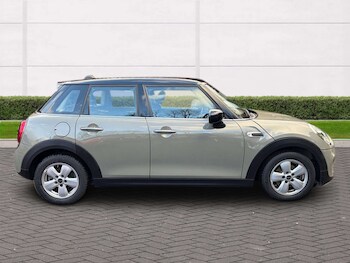 Used MINI Hatch 2020 for sale - 78345026: Photo