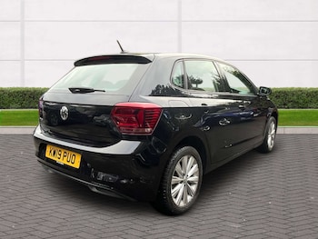 Used Volkswagen Polo 2019 for sale - 76404374: Photo