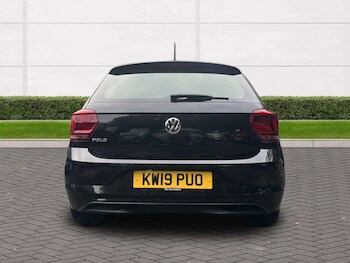 Used Volkswagen Polo 2019 for sale - 76404374: Photo