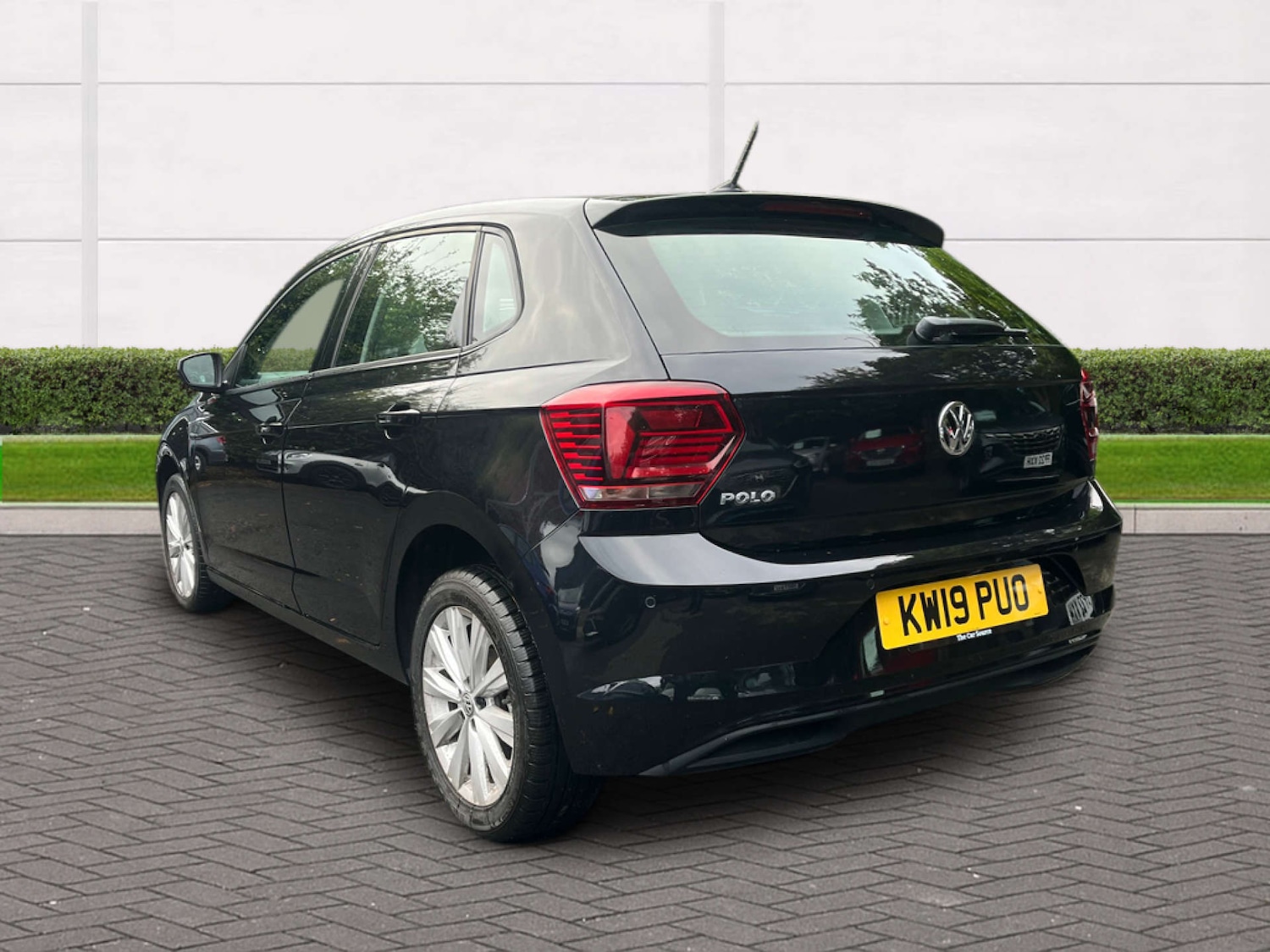 Used Volkswagen Polo 2019 for sale - 76404374: Photo 4
