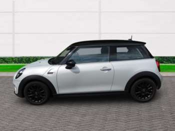 Used MINI Hatch 2018 for sale - 74803922: Photo