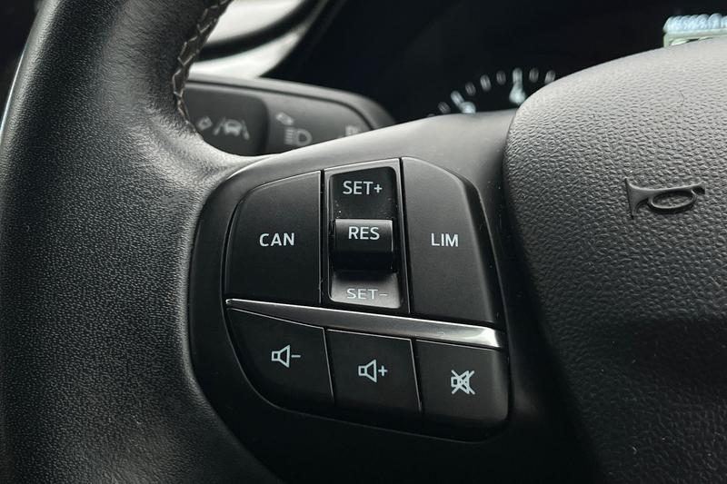 Used Ford Fiesta 2018 for sale - 77679550: Photo 33