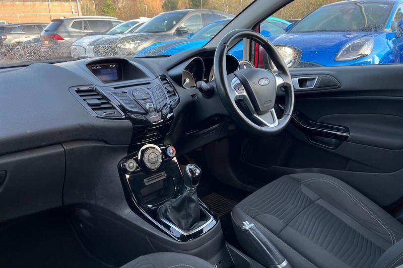 Used Ford Fiesta 2016 for sale - 76908803: Photo 18