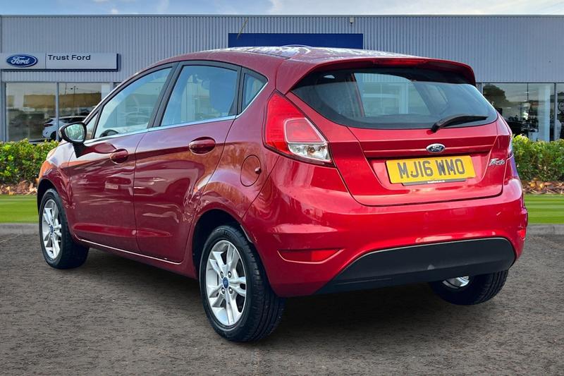 Used Ford Fiesta 2016 for sale - 76908803: Photo 2