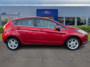 Used Ford Fiesta 2016 for sale - 76908803: Photo