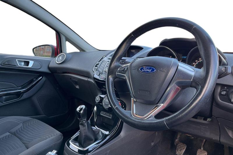 Used Ford Fiesta 2016 for sale - 76908803: Photo 9