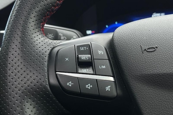 Used Ford Kuga 2022 for sale - 76241180: Photo 34