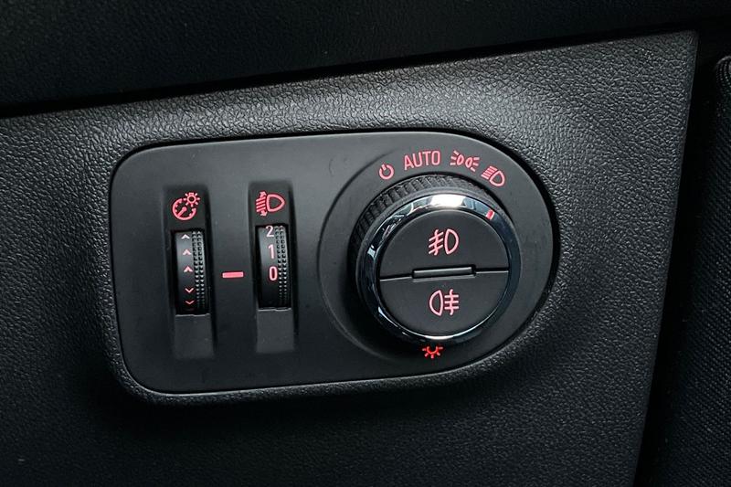 Used Vauxhall Corsa 2019 for sale - 76703204: Photo 33